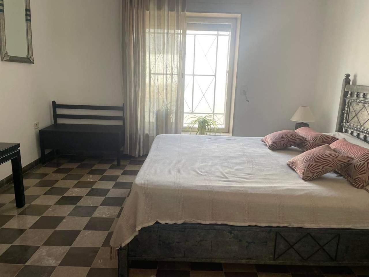 La Maison Les Pins Chambre D'Hote Chez L'Habitant La Marsa Eksteriør billede