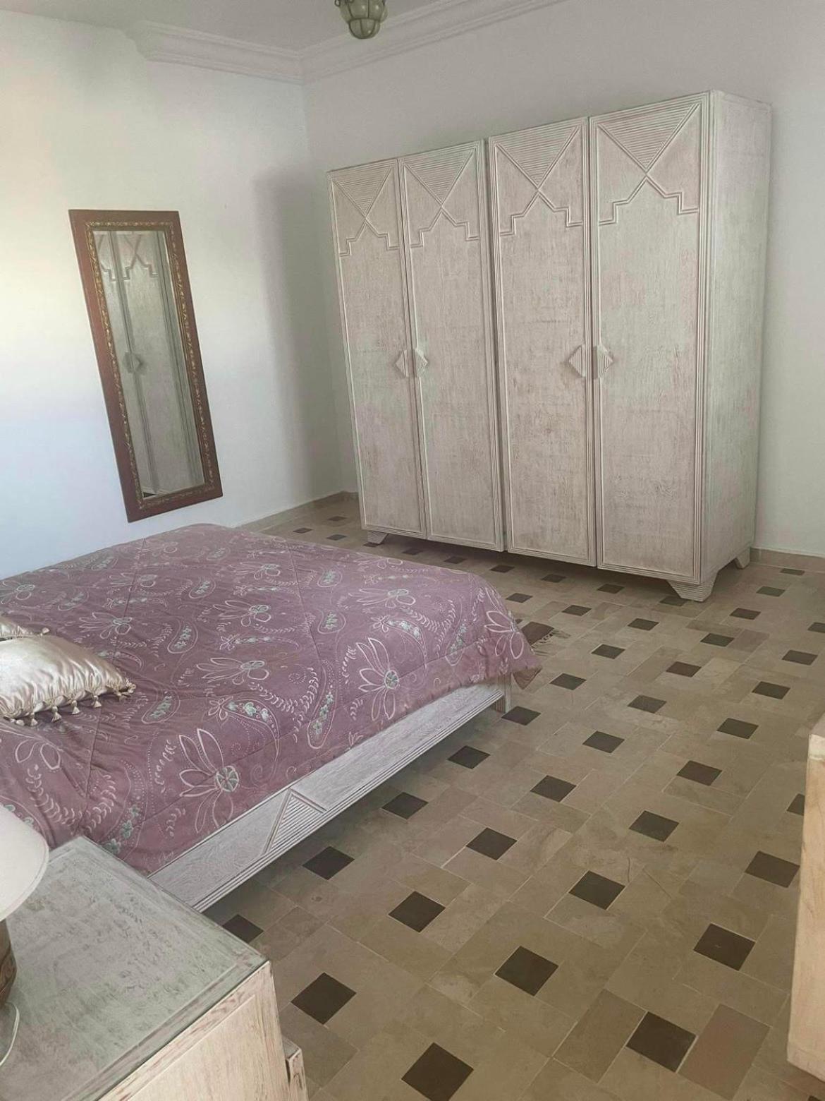 La Maison Les Pins Chambre D'Hote Chez L'Habitant La Marsa Eksteriør billede