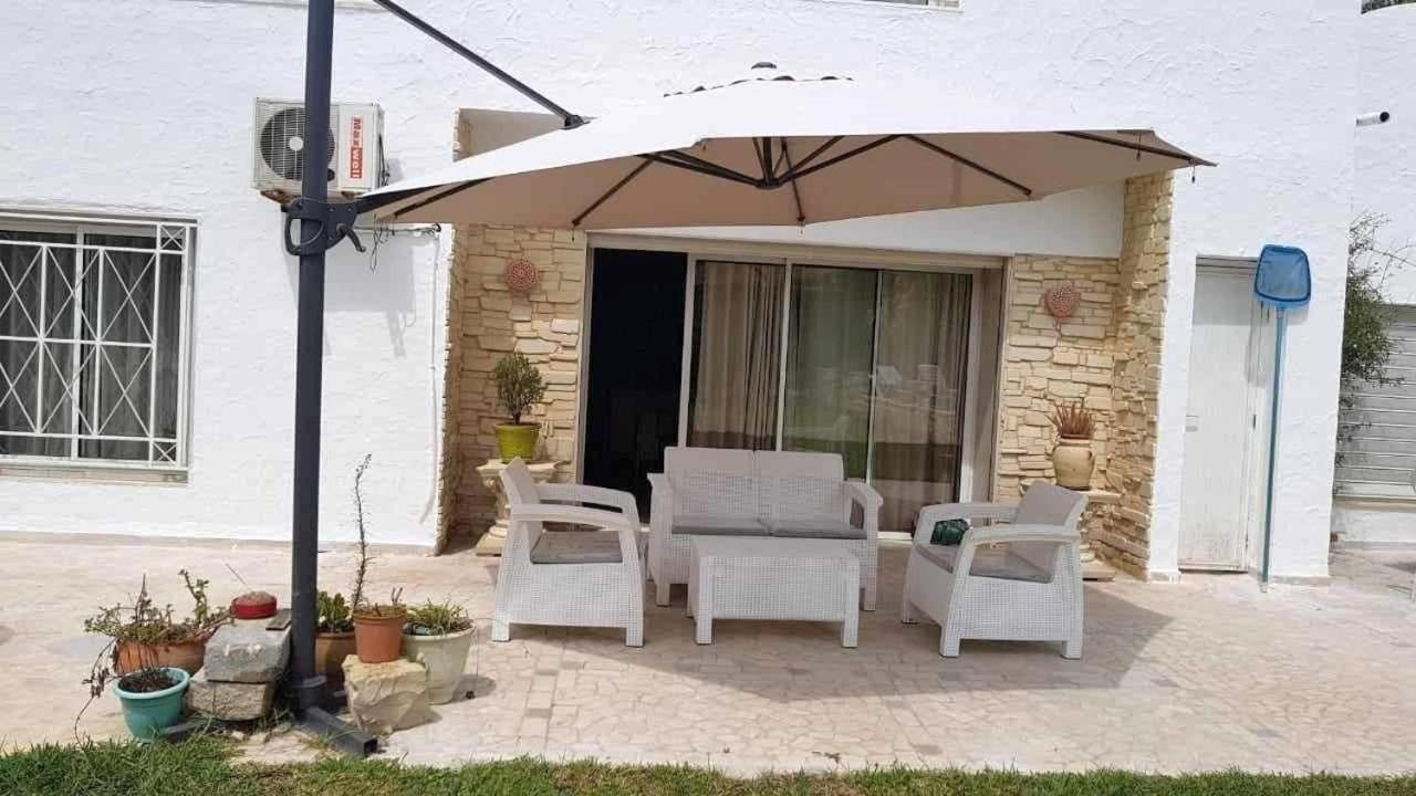 La Maison Les Pins Chambre D'Hote Chez L'Habitant La Marsa Eksteriør billede